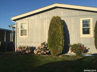 910 Hoffman Rd NE, Salem, OR 97301