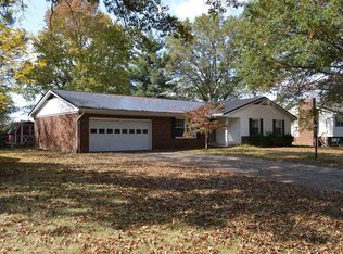 17 Hillsdale Cir, Scott Depot, WV 25560
