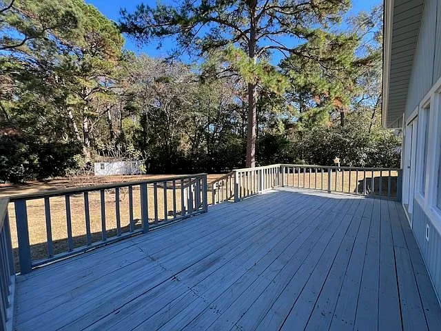 2537 Stonegate Dr — Photo 6