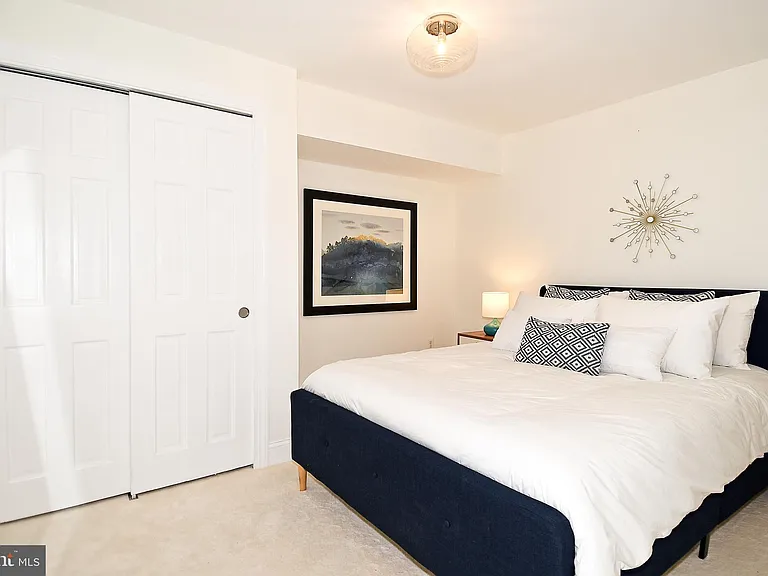 1117 Montello Ave NE — Photo 40