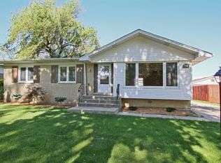 446 W Arquilla Dr, Glenwood, IL