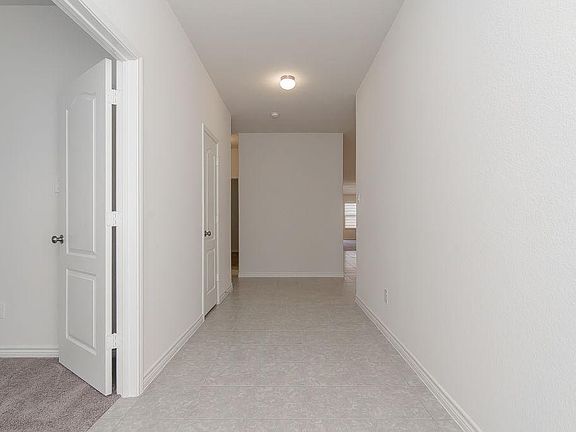 Foyer with Flex room to the left