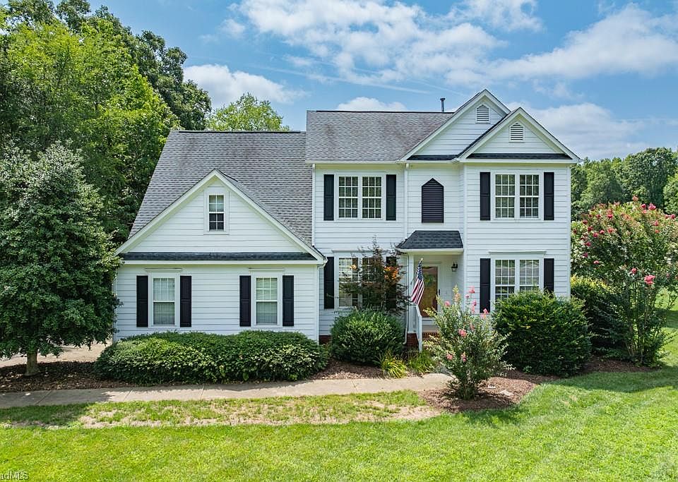 1st image of 1517 Saint Andrews Dr
