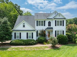 1517 Saint Andrews Dr, Mebane, NC 27302
