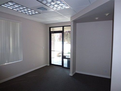 4th image of 808 Eastland Dr Ste C