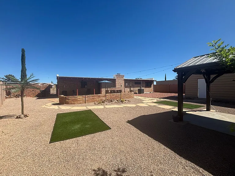 1964 Sonoita Dr — Photo 19