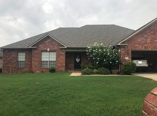 146 Ridgeland Dr, Maumelle, AR 72113