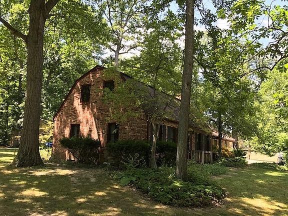 2nd image of 8566 Acorne Ave