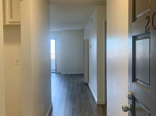 1212 Gladys Ave APT 203, Long Beach, CA 90804