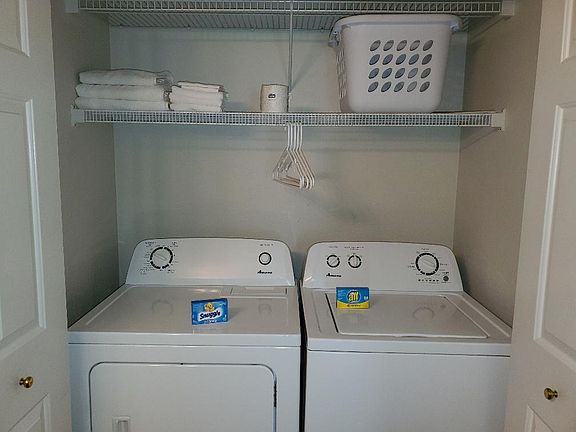 5th image of 4370 S Craftsman Ct