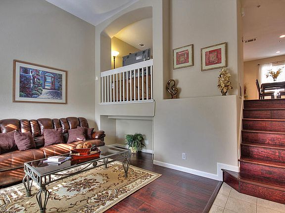 3rd image of 3257 Sangiovese Pl