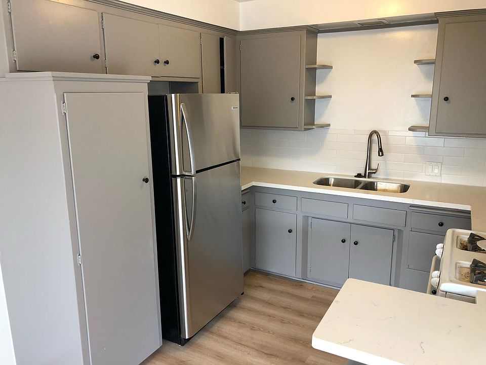1st image of 855 6th St APT 14