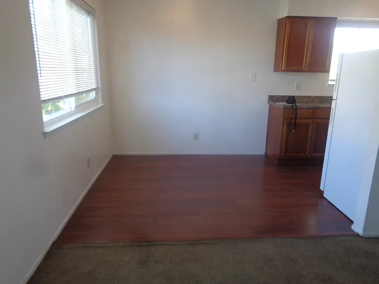 1332 Hobart Dr #4 — Photo 4