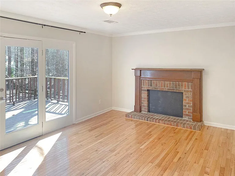 860 Crab Orchard Dr — Photo 5