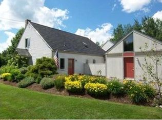 340 Turnpike Dr, Camden, ME 04843