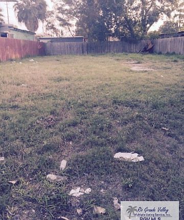 2nd image of 1758 McKinley St