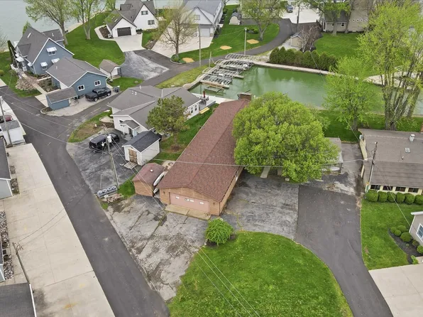 5616 Island View Dr, Celina, OH 45822