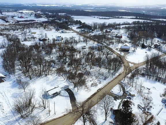 5th image of 258 Switzer Hill Road