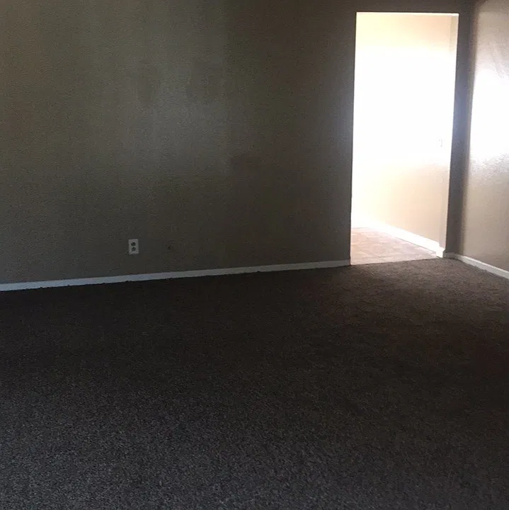 3343 E Sierra Madre Ave