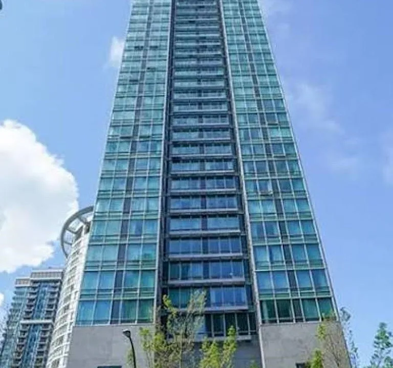 1288 Alberni St #2105