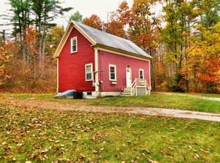 588 Cape Rd, Hollis Center, ME 04042