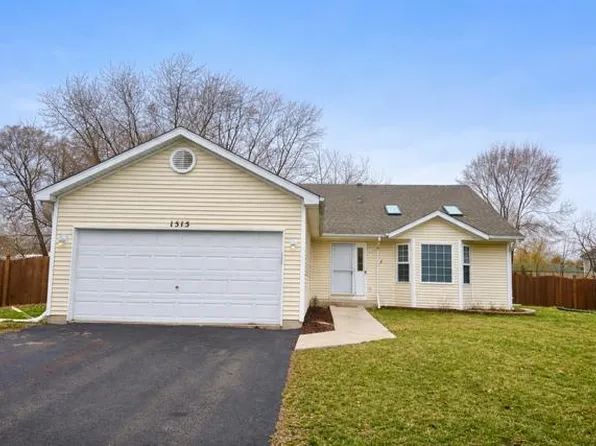 1515 Thornwood Ln, Plainfield, IL 60586