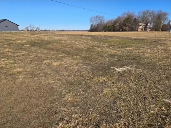 Freeland 3 Mile Rd, Bay City, MI 48706