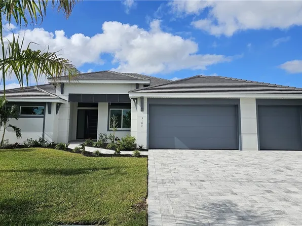 3102 SE 18th Place Cpe, Coral, FL 33904