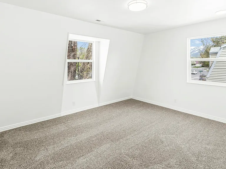 1630 E Ridgemark Dr — Photo 17