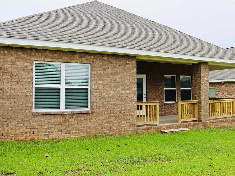 31710 Memphis Loop — Photo 4