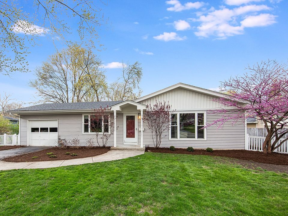 1st image of 241 Elmwood Dr