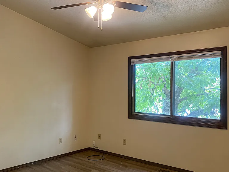 747 E Park St #A — Photo 11