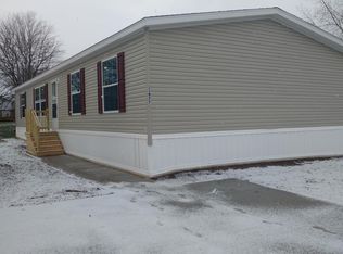 11977 Springbrook Ct, Romeo, MI 48065