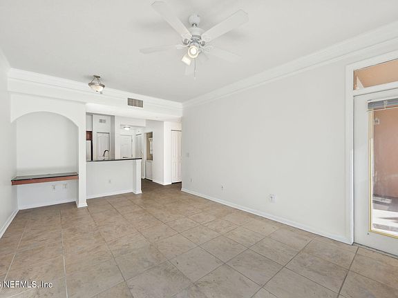 5th image of 10435 MIDTOWN Parkway #114