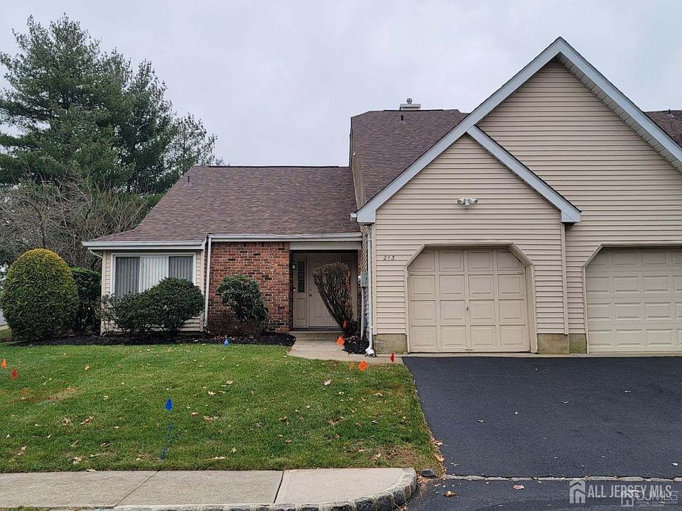 1st image of 213 Nathan Dr