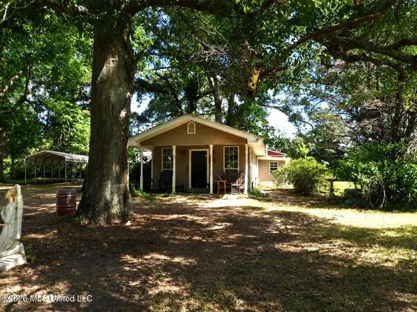 197 W State Highway 26, Lumberton, MS 39455