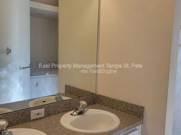 1314 Avonwood Ct — Photo 15