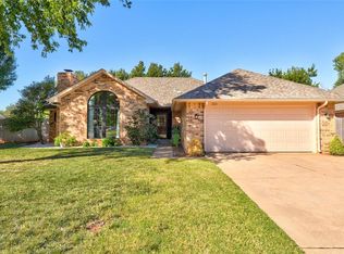 341 Whitman Ct, Edmond, OK 73003