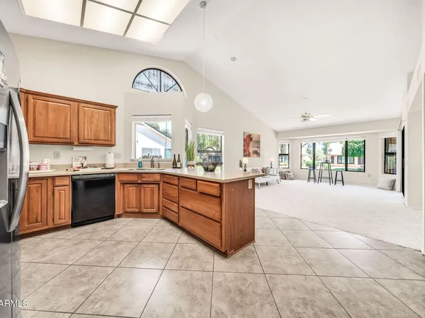 19511 N 143RD Drive, Sun City West, AZ 85375