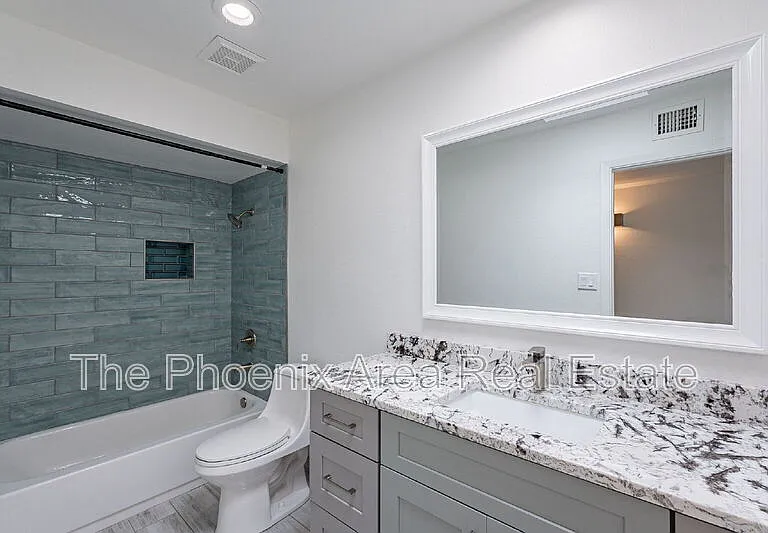9128 E Gelding Dr — Photo 16