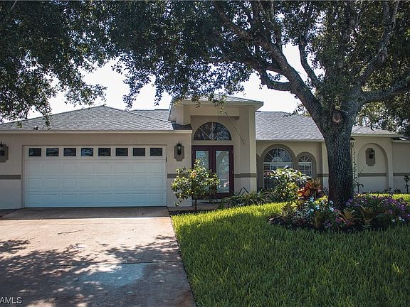 2nd image of 735 Arundel Cir