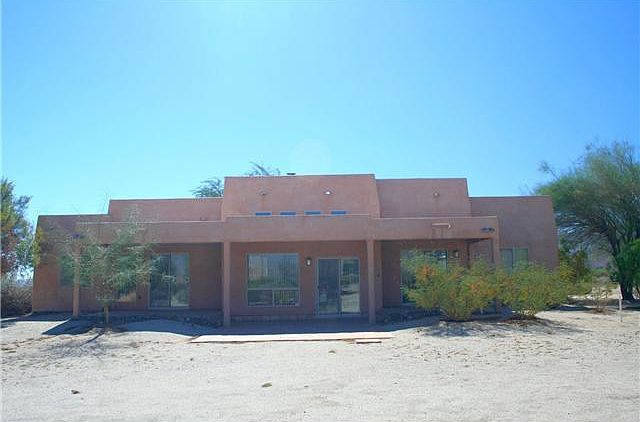 1st image of 2086 Saint Vincent Dr