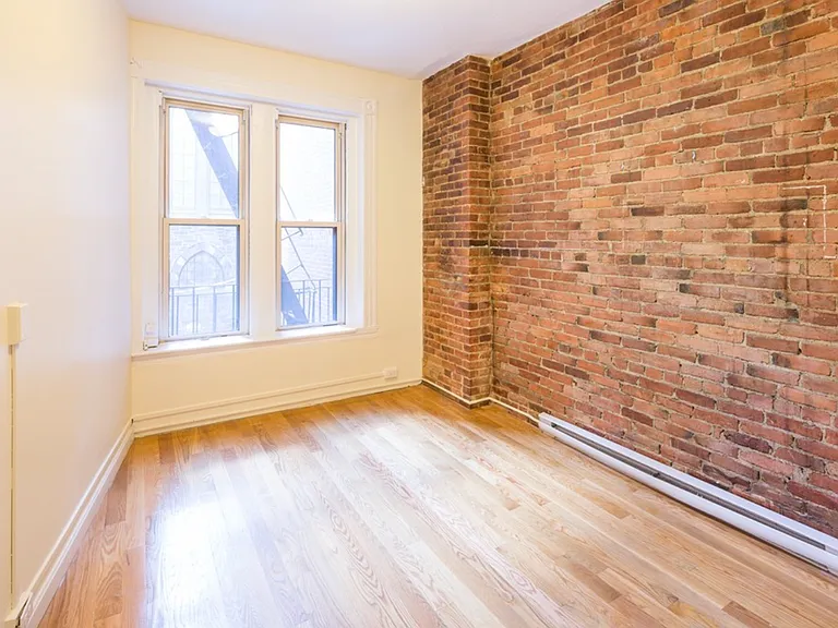 154 Newbury St #2AR — Photo 7
