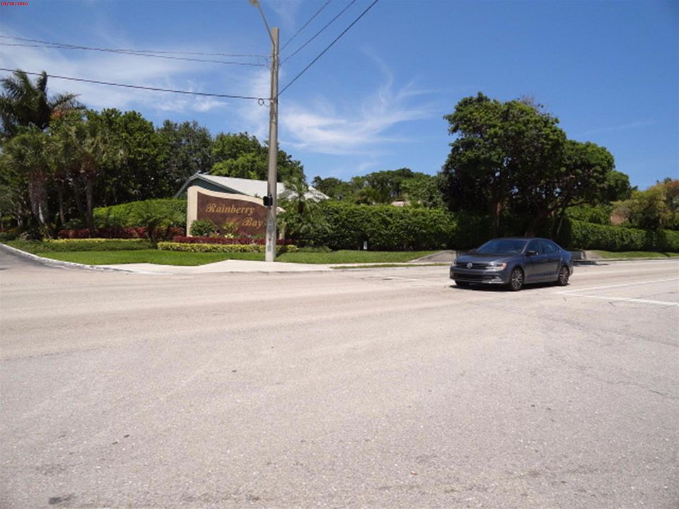 1st image of 1326 NW 24th Ave