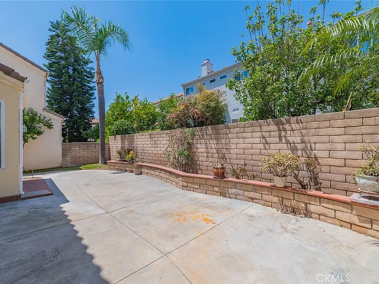1511 Kinsler Ct — Photo 32