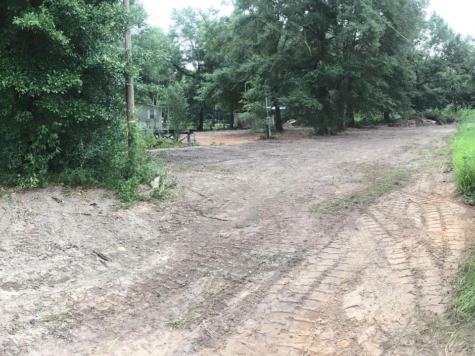 1st image of 7032 Oakenshaw Dr
