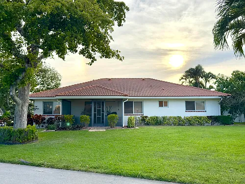 367 NW 42nd St Photo 1