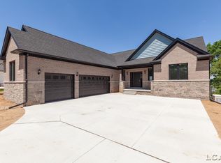 148 Bloomfield Blvd, Brooklyn, MI 49230