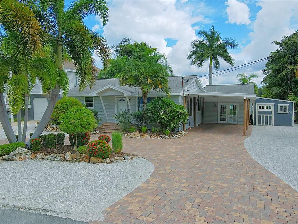 110 Lorraine St, Crystal Beach, FL 34681 Zillow