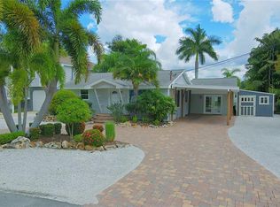 110 Lorraine St, Crystal Beach, FL 34681